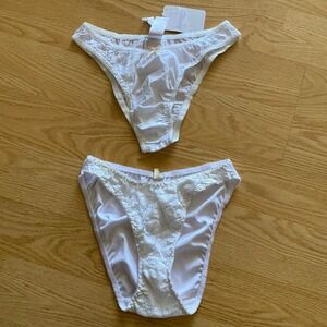 Vintage Lace Front Panties & Kitteny White Cotton Ruffle Undies Set Size Small